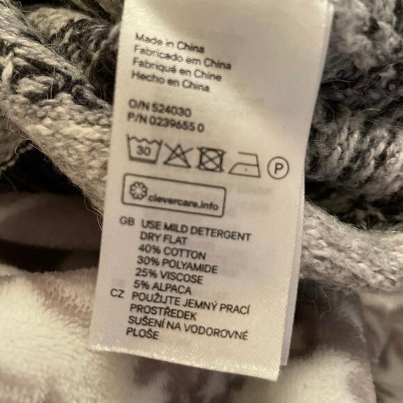 H&M L.O.G.G. Small long sleeve sweater pullover festive white stripe knit alpaca - Picture 8 of 8